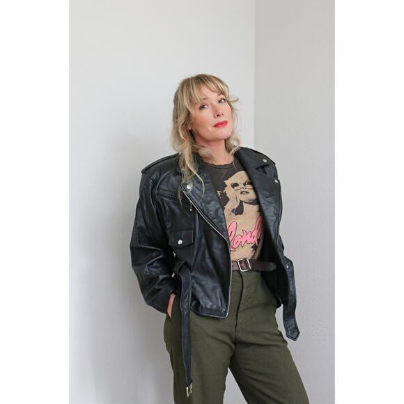 1990's Vintage Black Belted Motorcycle Jacket ~ Women's SM MD LG ~ 90's Biker - Picture 6 of 10